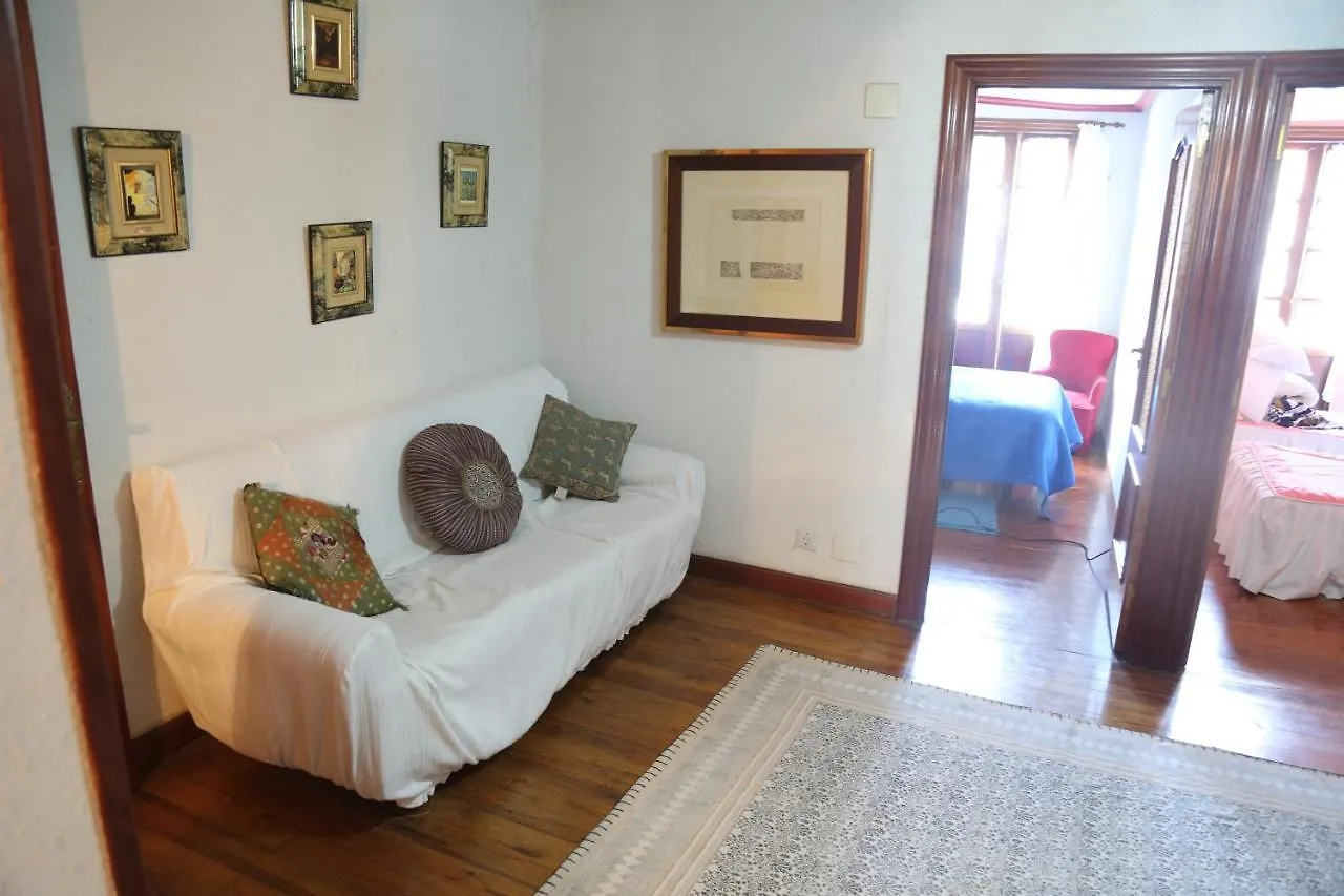Habitaciones Dobles En Casa Villanueva  Homestay